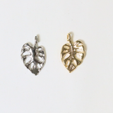 モンステラ / シルバーカラー / 3個 / 真鍮 / 12.1 x 19.8mm